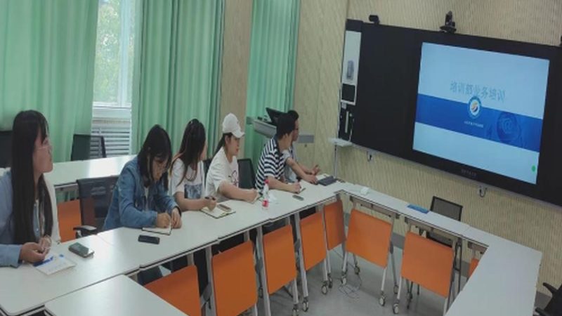 成都职业培训：揭秘高薪专业背后的逻辑**